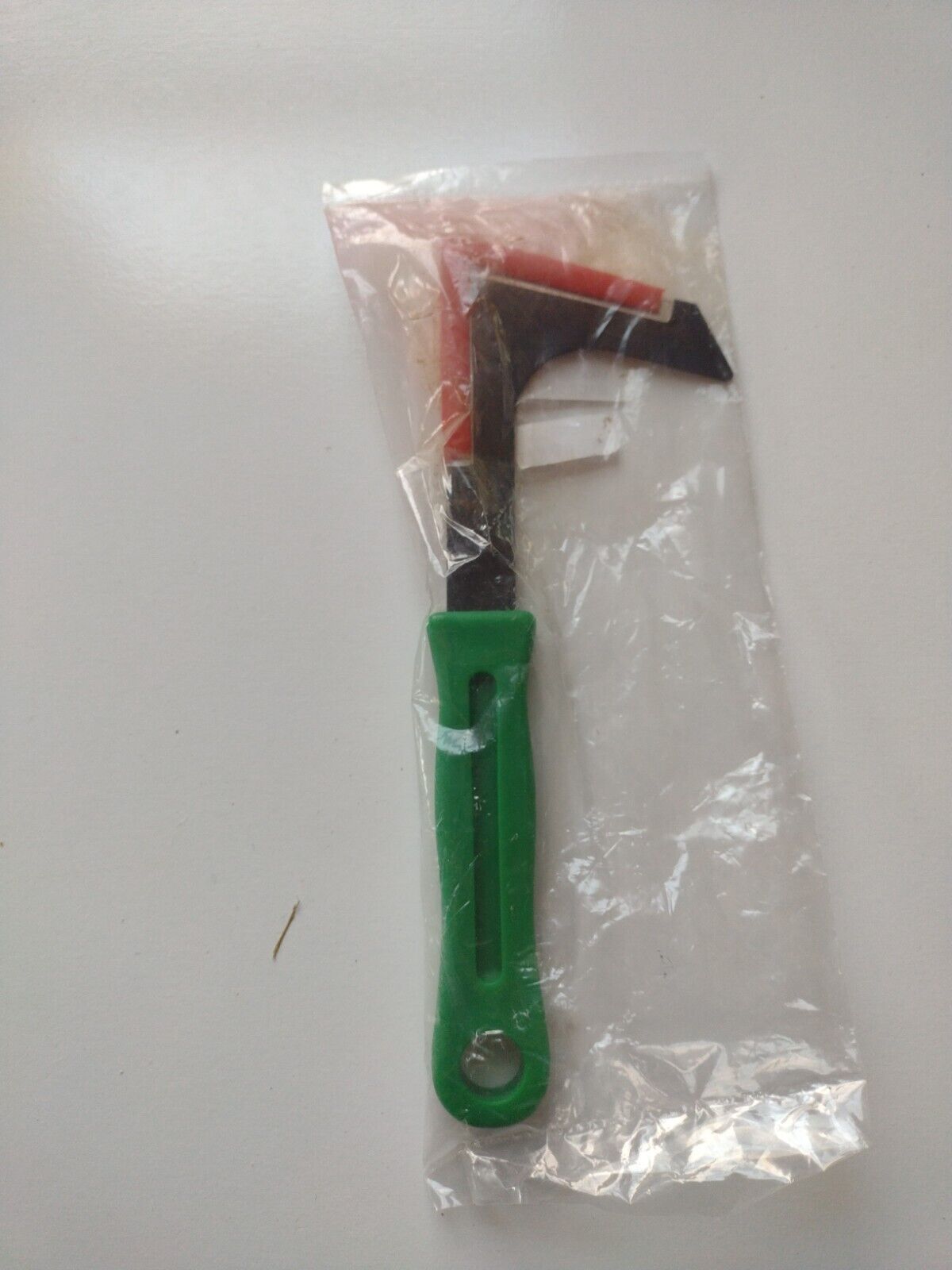 Assorted Scraper Tools. Brand New - Fresh Stock Dated October 2025