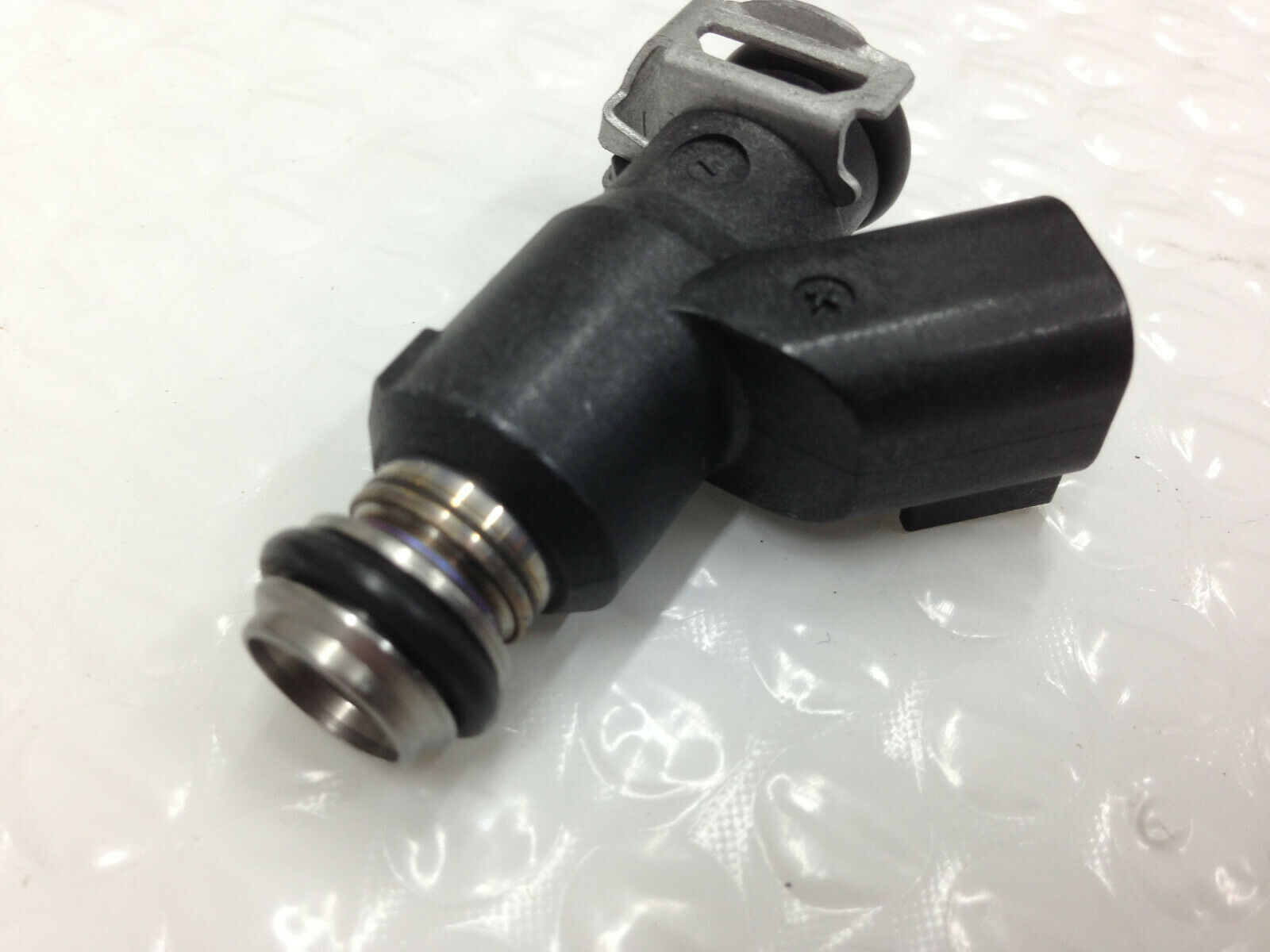 UTV/ATV 700 FUEL INJECTOR, 4-Hole Type (ONE-1 INJECTOR) Hisun# 16400-007C-0000 - Fresh Stock Dated October 2025