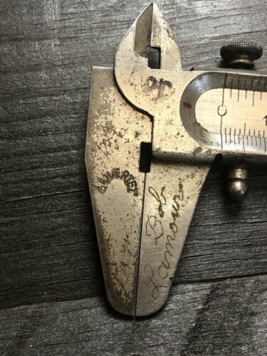 VINTAGE DIXON 5