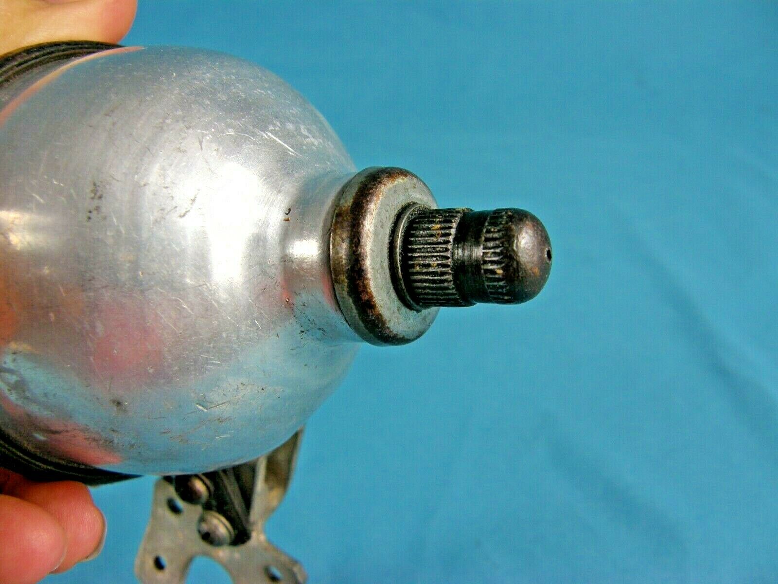Vntg Persons Majestic MFG CO Worcester Mass Bicycle Siren w/Bracket & Chain USA - Fresh Stock Dated October 2025
