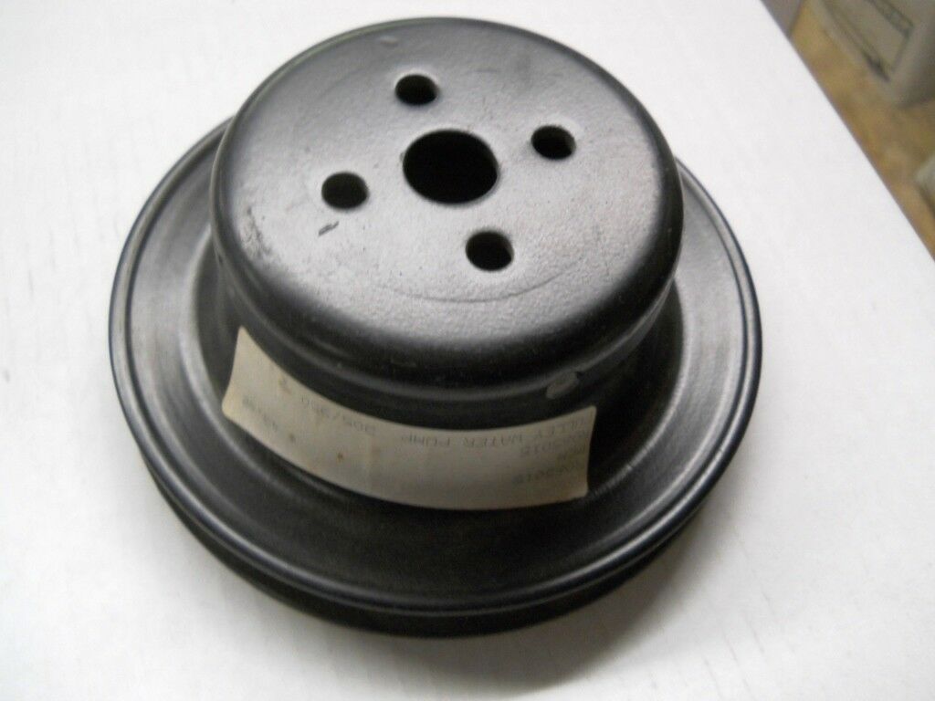 New OEM Pleasurecraft Marine Water Pump Pulley Part Number R065015 - Fresh Stock Dated October 2025