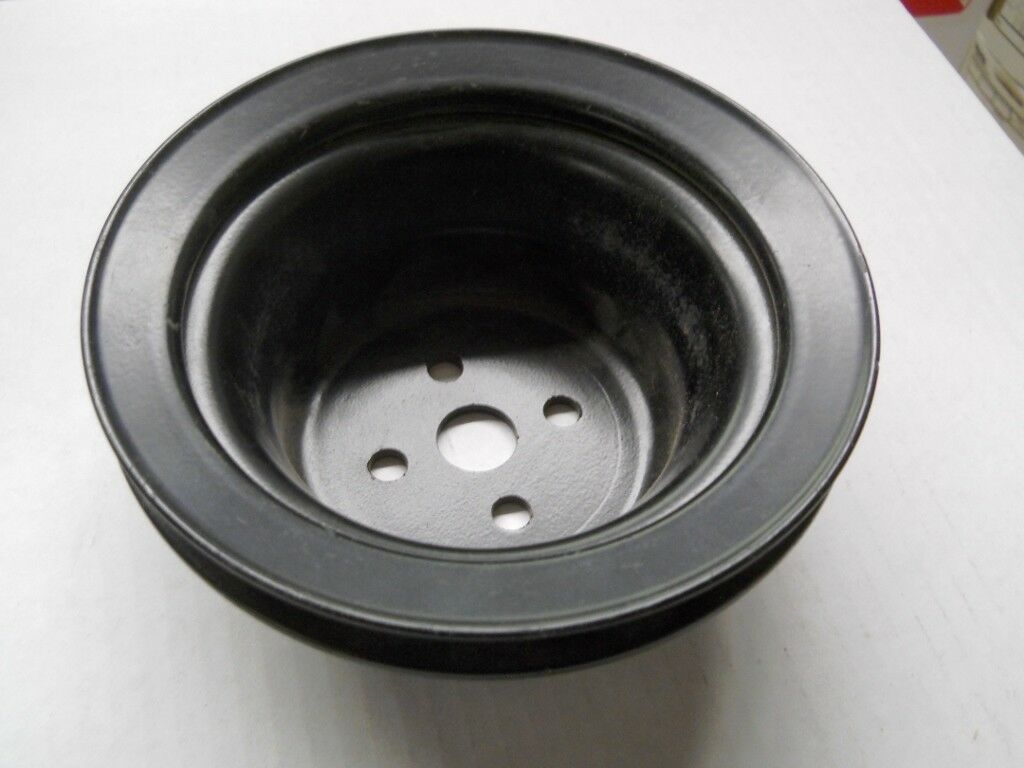 New OEM Pleasurecraft Marine Water Pump Pulley Part Number R065015 - Fresh Stock Dated October 2025