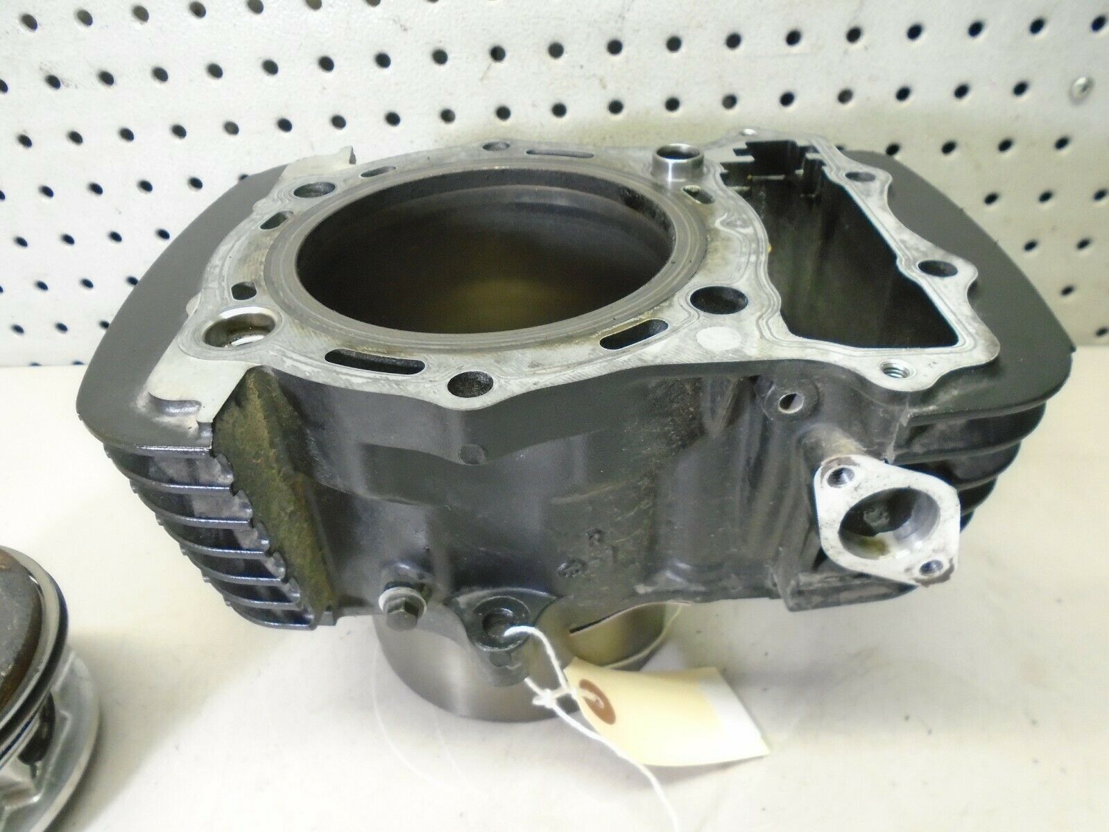 Rear Cylinder Barrel for Kawasaki Vulcan VN1500 Classic 1996 - 1999 - K160 - Fresh Stock Dated October 2025