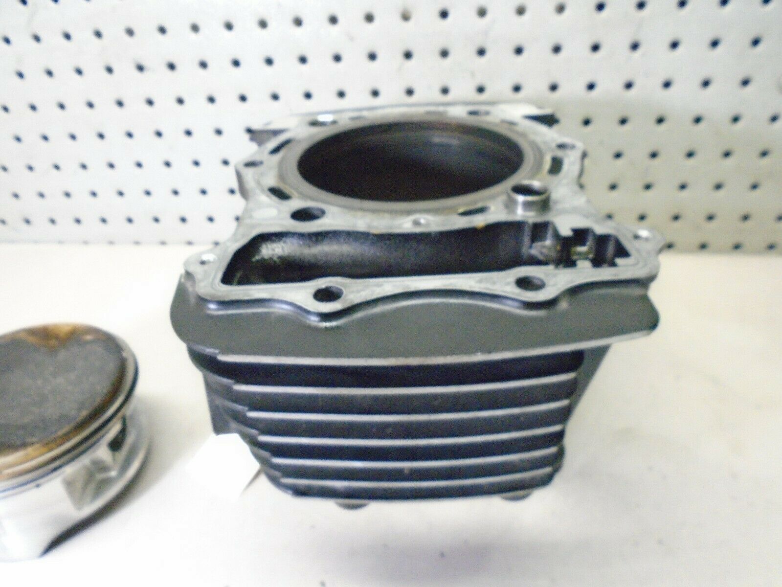 Rear Cylinder Barrel for Kawasaki Vulcan VN1500 Classic 1996 - 1999 - K160 - Fresh Stock Dated October 2025