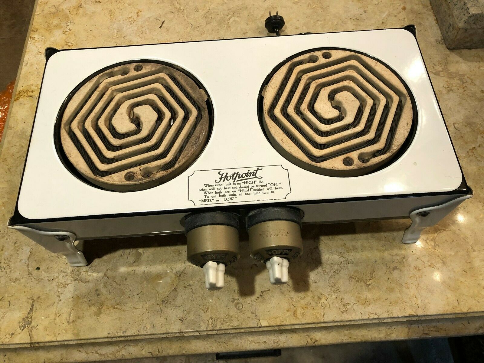 Rare Antique 1930's Hotpoint Enamel 2 Burner Stove - Fresh Stock Dated October 2025