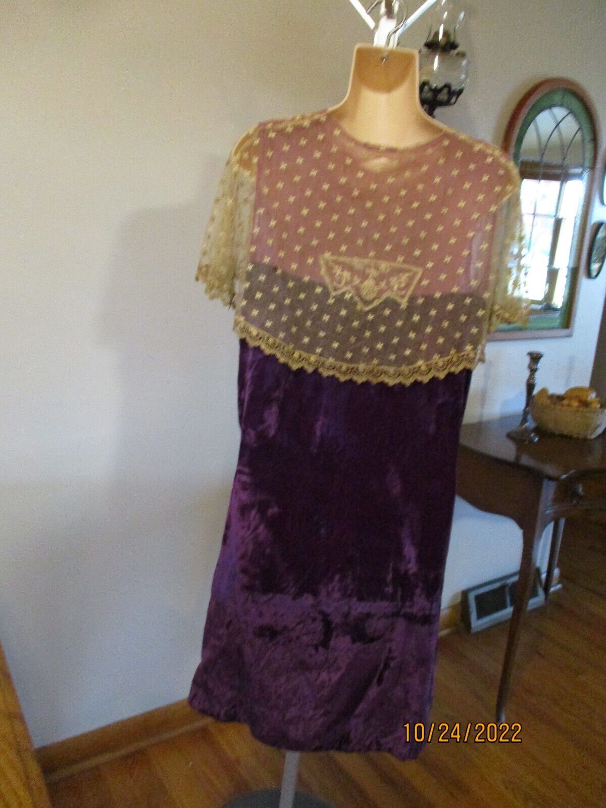 Fabulous 1920's purple velvet Flapper dress with large lace collar - Fresh Stock Dated October 2025