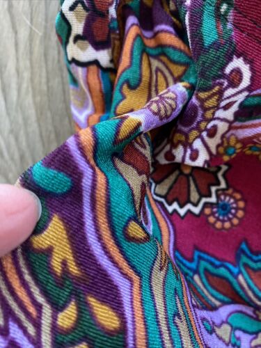 vtg maxi paisly print skirt sz m - Fresh Stock Dated October 2025