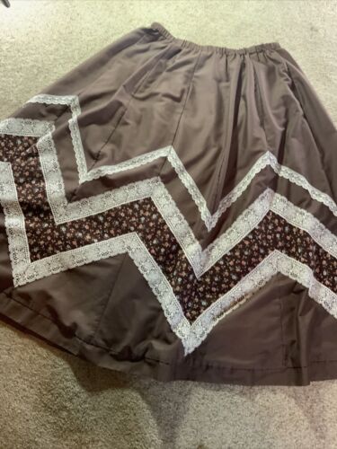 70s Size M Carefree Fashions Boho Line Dancing Lace Brown Skirt Vintage Arizona - Fresh Stock Dated October 2025