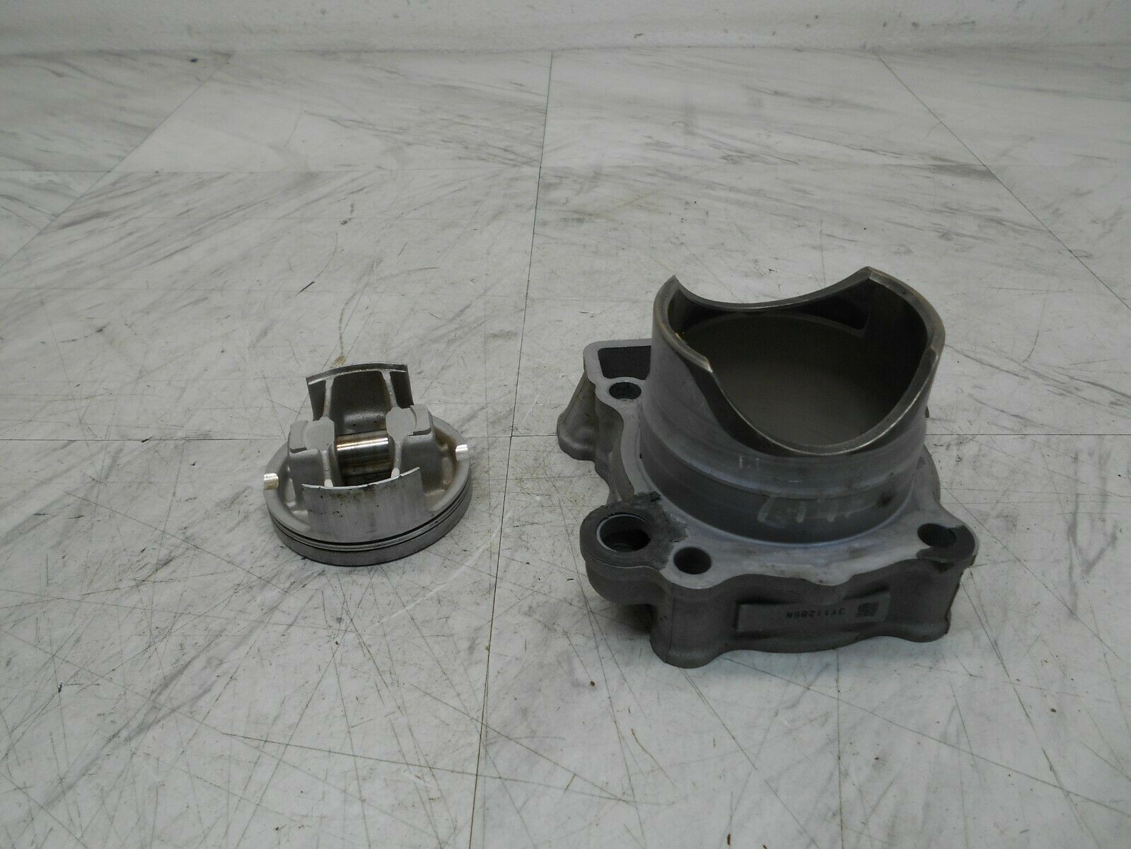 SUZUKI RMZ250 RMZ 250 2004 04 CYLINDER JUG PISTON. - Fresh Stock Dated October 2025