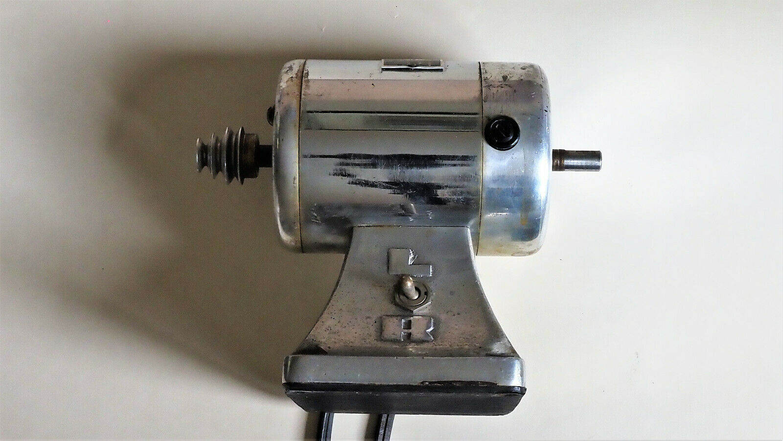 L & R WATCHMAKER’S LATHE REVERSIBLE MOTOR & FOOT PEDAL - Fresh Stock Dated October 2025