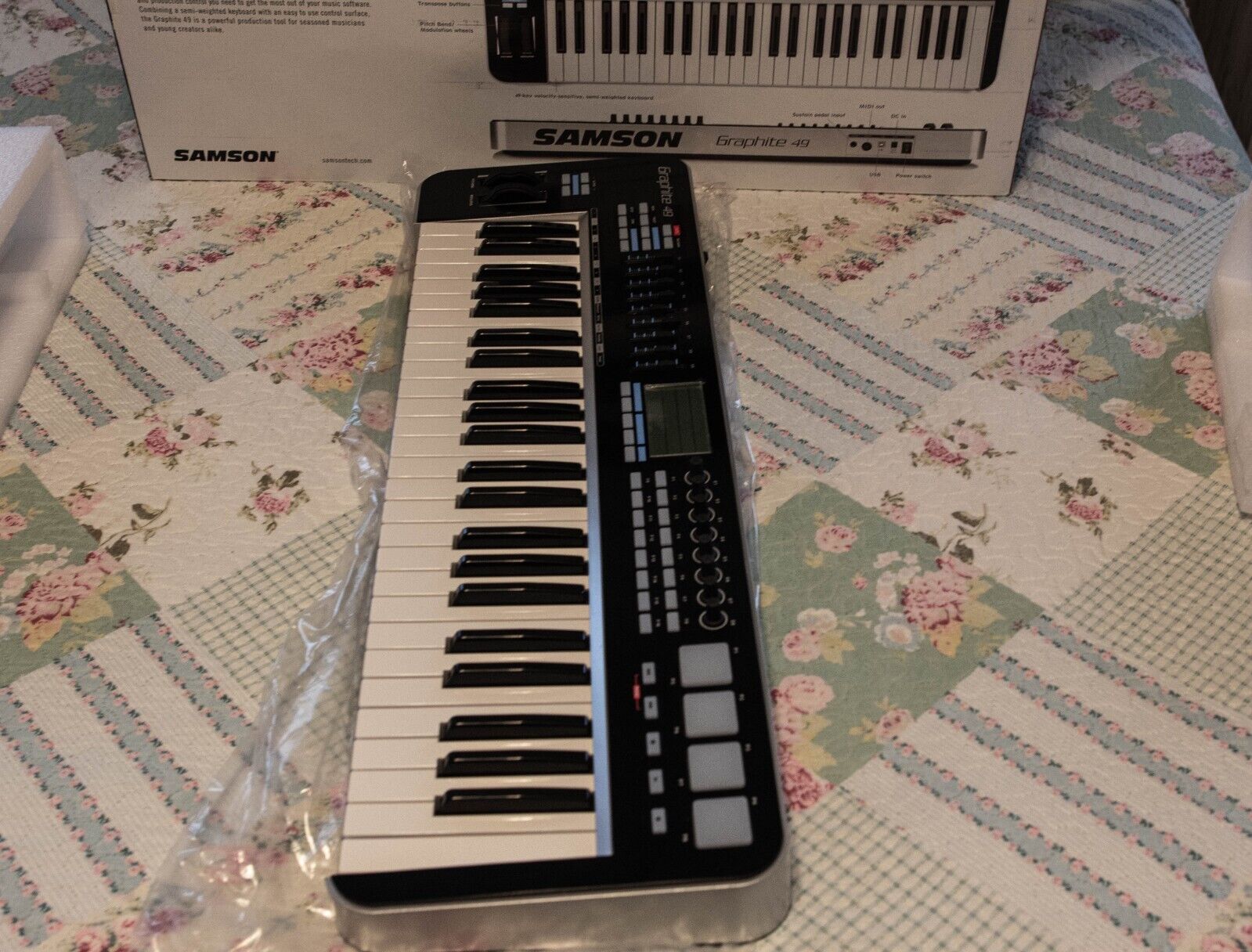 Samson Graphite 49 49-key Keyboard Controller - Fresh Stock Dated October 2025