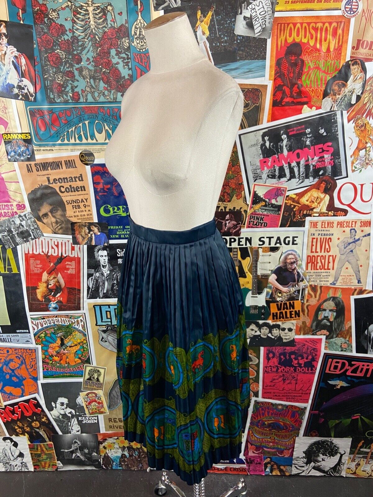 Vintage 60s Blue Accordion Pleat Novelty Print Skirt, 60s Pleated Skirt - Fresh Stock Dated October 2025