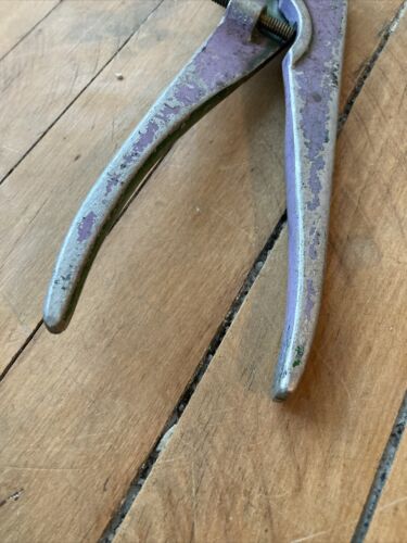 Vintage BICYCLE RESEARCH Rim Straightening Tool / Tire Seating - Fresh Stock Dated October 2025