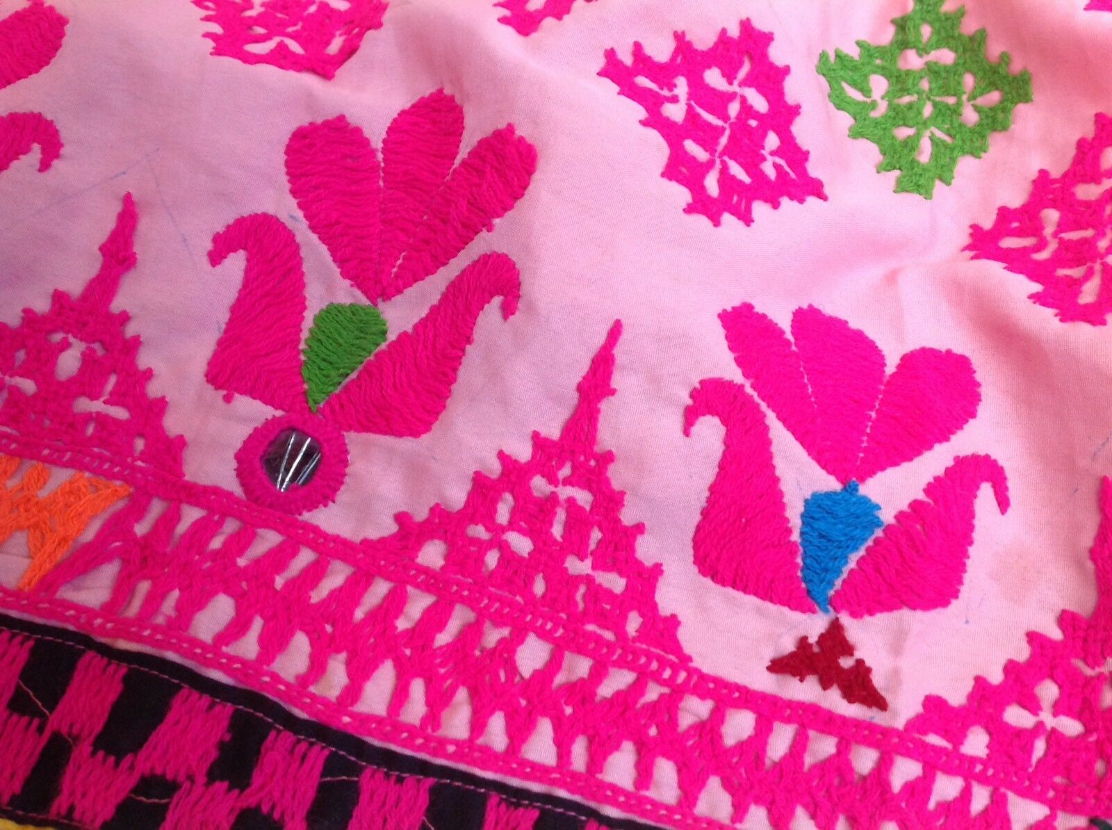 VINTAGE HANDMADE FRIDA KAHLO STYLE PINK EMBROIDERED LONG MAXI SKIRT BOHO INDIA - Fresh Stock Dated October 2025