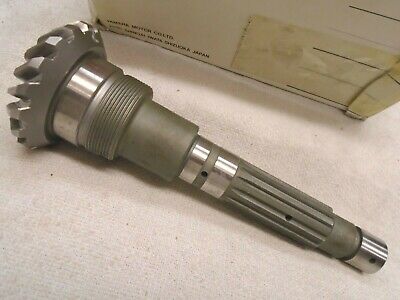 New Yamaha middle gear drive shaft 1999-08 V-Star 1100 Classic Custom VStar - Fresh Stock Dated October 2025