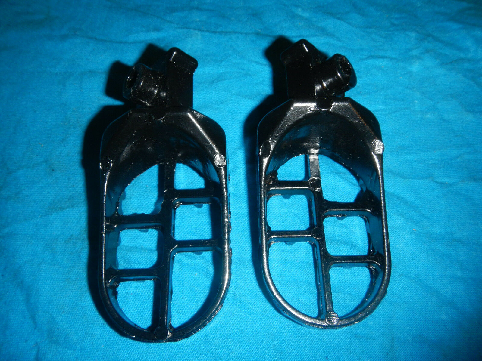 AFTERMARKET FOOT PEG KAWASAKI 88,90-03 KX60  02-15 KLX110 KX 60 KLX 110 KX110L - Fresh Stock Dated October 2025