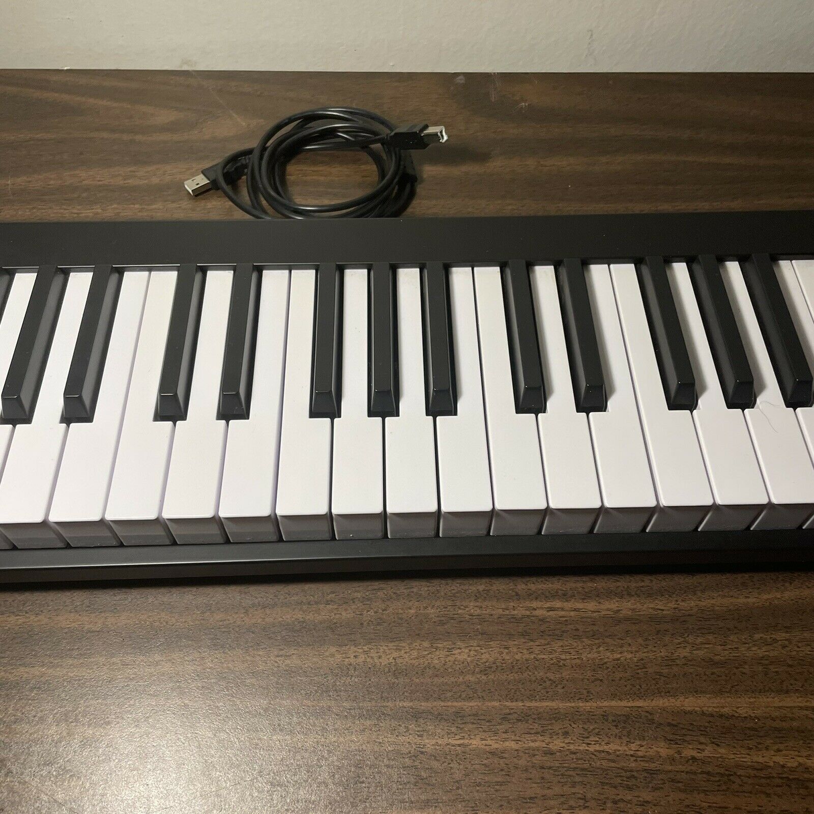 Alesis V49 MIDI Keyboard 49 Keys - Fresh Stock Dated October 2025