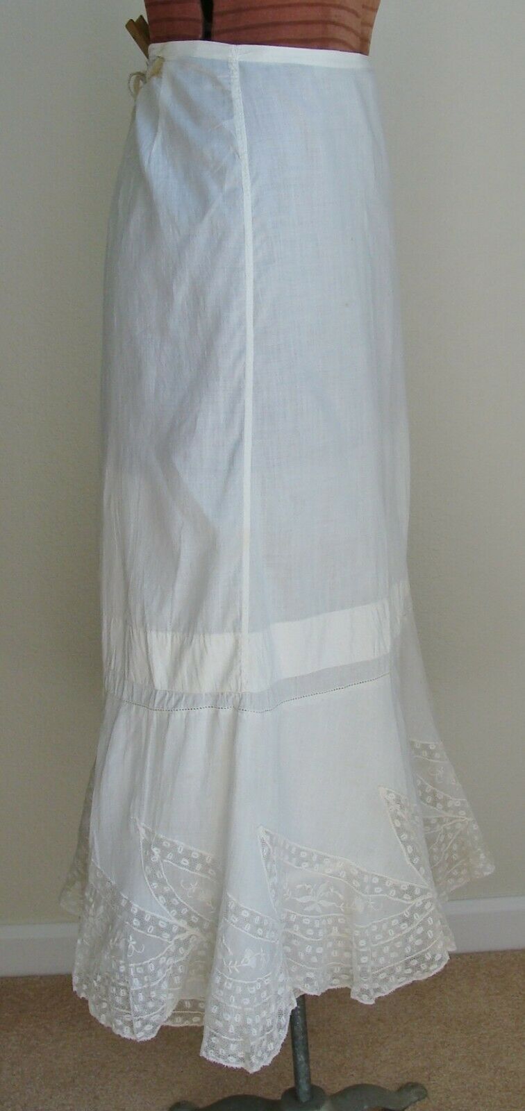 Antique Edwardian Cotton & Lace Flounce Petticoat Skirt Union Label - Fresh Stock Dated October 2025