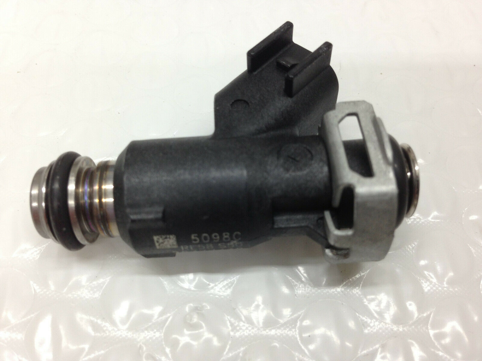 UTV/ATV 700 FUEL INJECTOR, 4-Hole Type (ONE-1 INJECTOR) Hisun# 16400-007C-0000 - Fresh Stock Dated October 2025