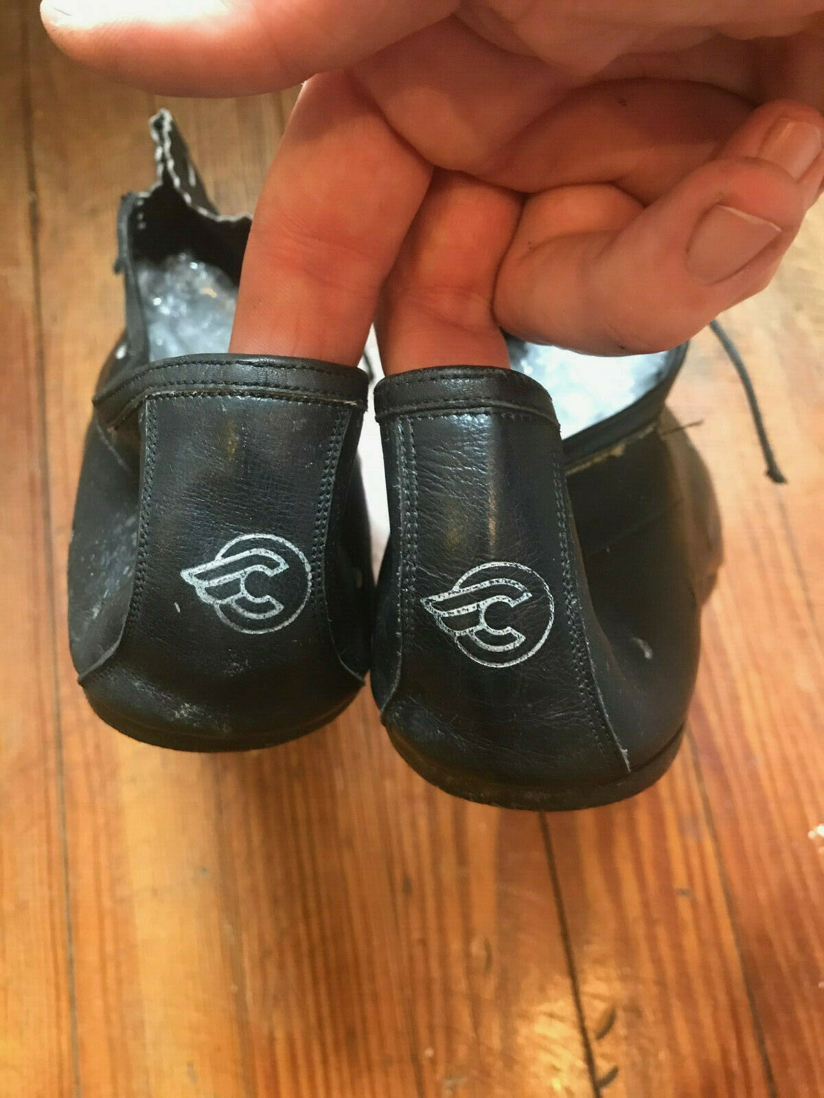 Cinelli leather cycling shoes with M71 cleats in ex. used cond. Vintage Eroica - Fresh Stock Dated October 2025