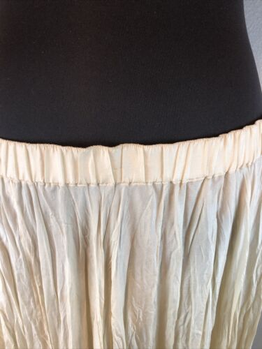 I Magnin Vintage Ivory/Cream Silk Pleated Skirt in Size Medium - Fresh Stock Dated October 2025