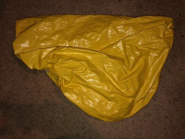 YELLOW VINYL ENGLISH SADDLE COVER 23'' X  32'' - Fresh Stock Dated October 2025