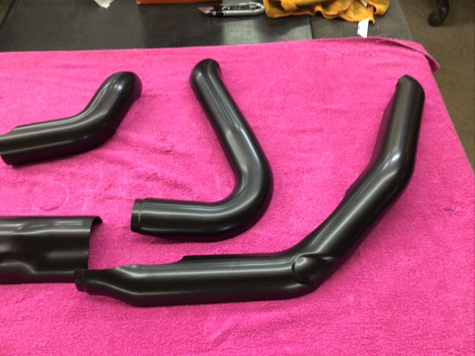 🏍  HARLEY OEM M 8 TOURING ELECTRA ROAD STREET GLIDE BLACK EXHAUST HEAT SHIELDS - Fresh Stock Dated October 2025