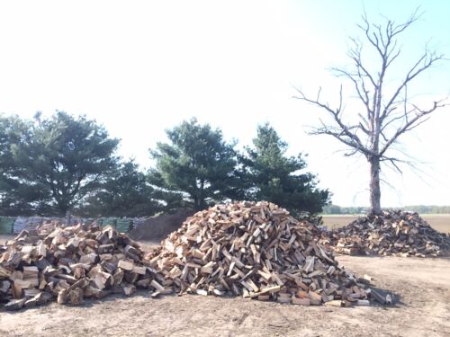 PALLETS FIREWOOD W/ FREE KINDLING /OAK & MIXED HARDWOOD/ SEASONED OVER A YEAR. / - Fresh Stock Dated October 2025