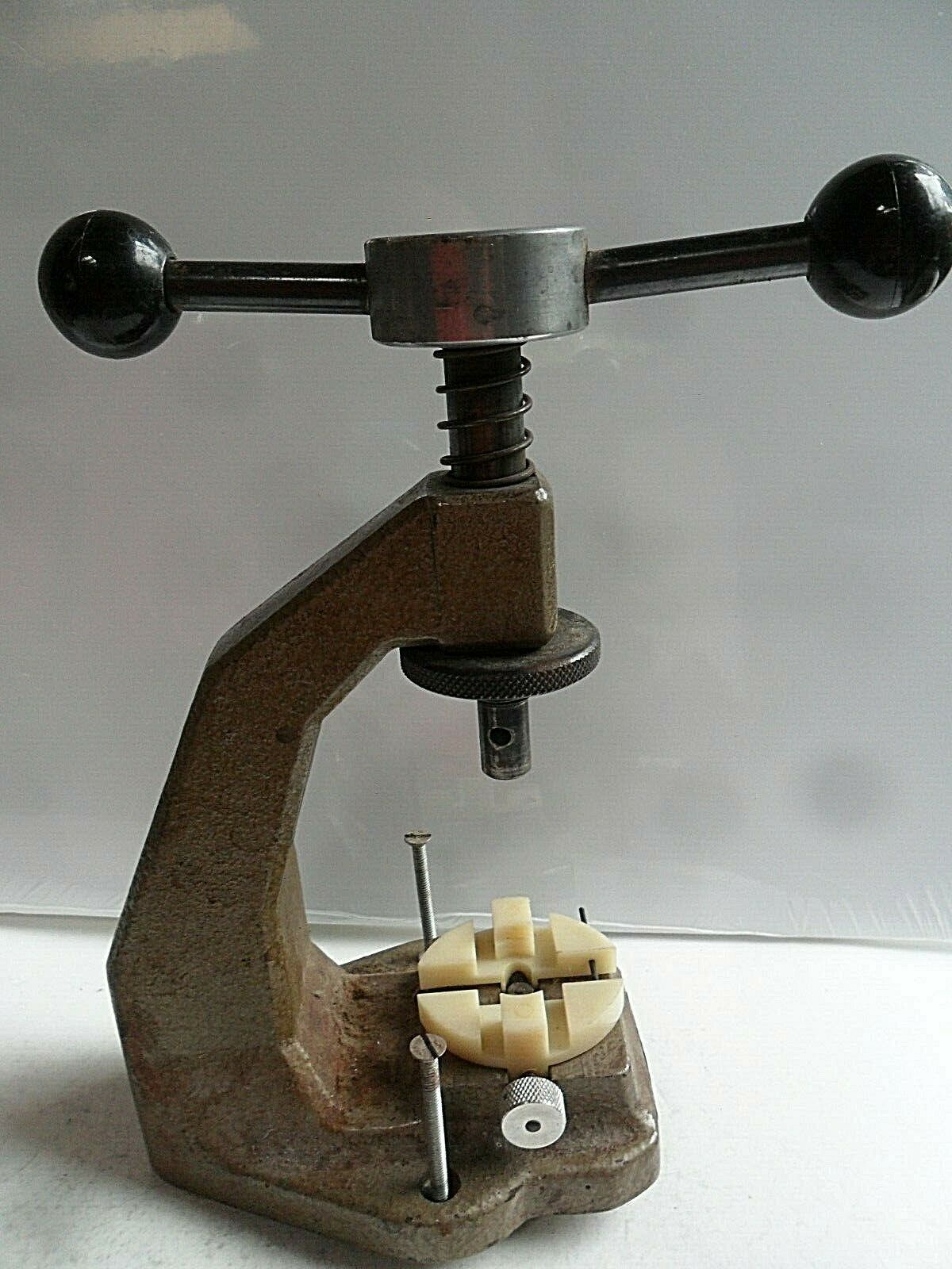 Vintage 1970's Vigor C0-775 Watch Case Opener Tool Watchmaker Commercial As-Is - Fresh Stock Dated October 2025
