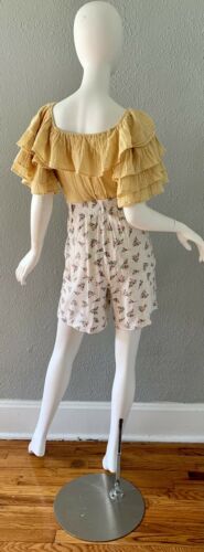 Vintage 80s 90s White Grunge Floral Pleated High Waist Baggy Shorts S/M - Fresh Stock Dated October 2025
