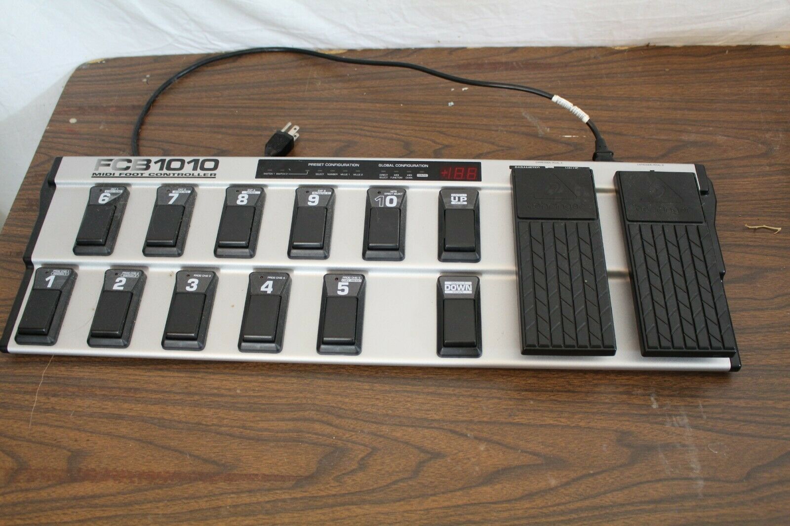 Behringer FCB-1010 Midi Foot Controller with Uno Chip Upgrade - Fresh Stock Dated October 2025