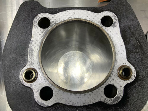 HARLEY DAVIDSON 80’ EVO CYLINDER BARRELS/JUGS & PISTONS 16K MILES NICE [G87] - Fresh Stock Dated October 2025