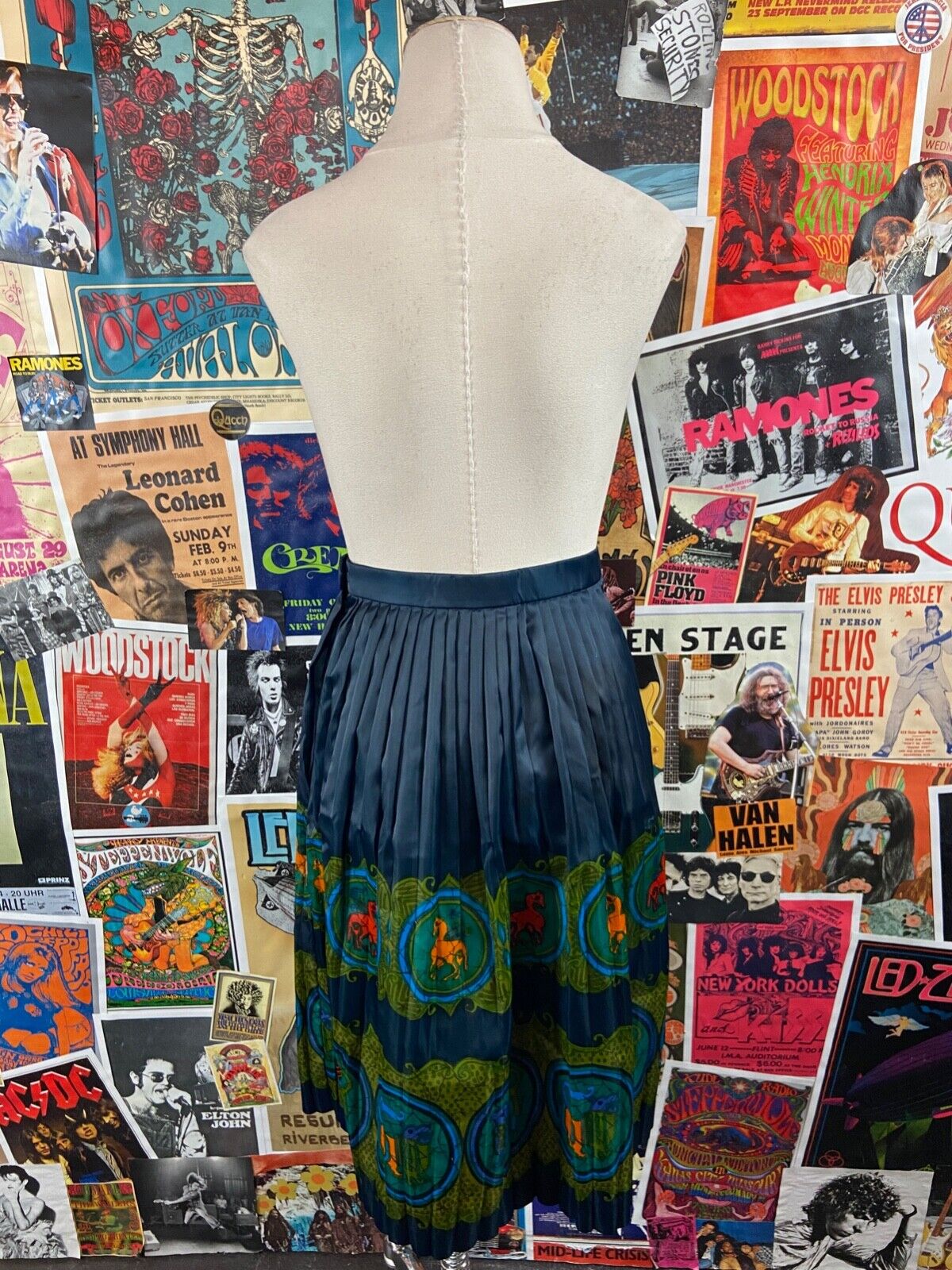 Vintage 60s Blue Accordion Pleat Novelty Print Skirt, 60s Pleated Skirt - Fresh Stock Dated October 2025
