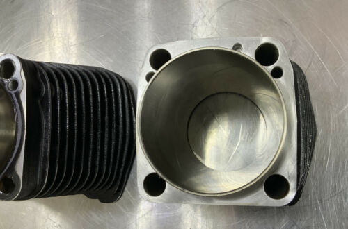 HARLEY DAVIDSON 80’ EVO CYLINDER BARRELS/JUGS & PISTONS 16K MILES NICE [G87] - Fresh Stock Dated October 2025