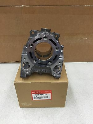 GENUINE HONDA OEM CYLINDER JUG 1998-1999 CR125R  12110-KZ4-J10 - Fresh Stock Dated October 2025
