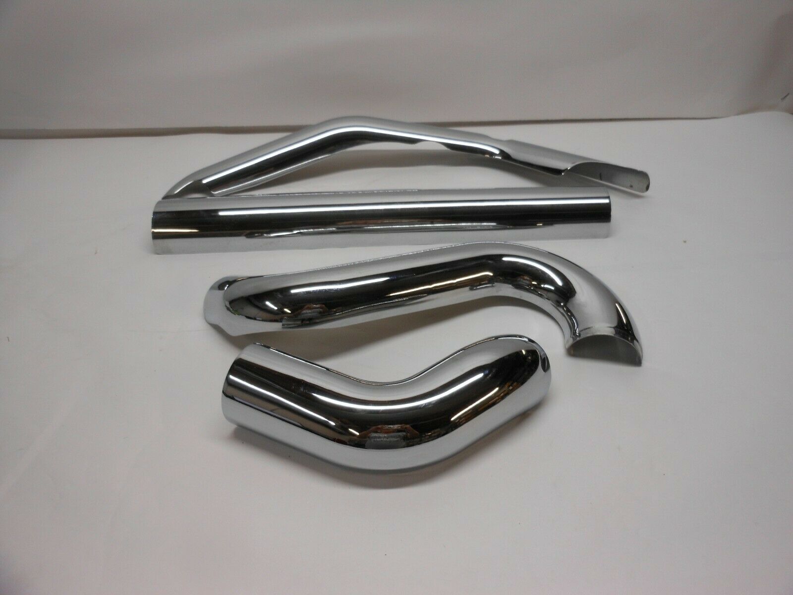 Harley-Davidson Touring OEM Chrome Exhaust Heat Shields 2009-2016 P/N 65634-09 - Fresh Stock Dated October 2025