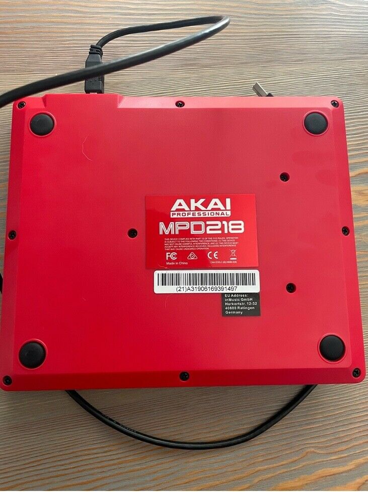 Akai professional mpd218 drum pad - Fresh Stock Dated October 2025