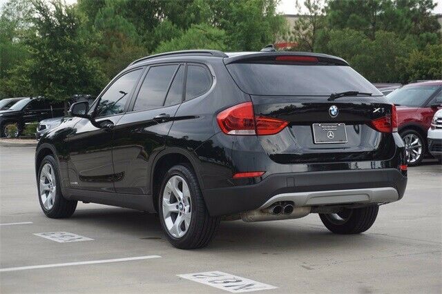 2015 BMW X1 sDrive28i - Fresh Stock Dated October 2025