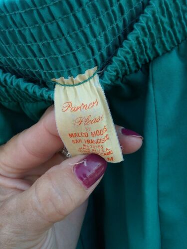 Lot of 2 VTG Skirts 1Handmade PRARIE SQUARE DANCE ROCKABILLY FULL SWING Sz M - Fresh Stock Dated October 2025