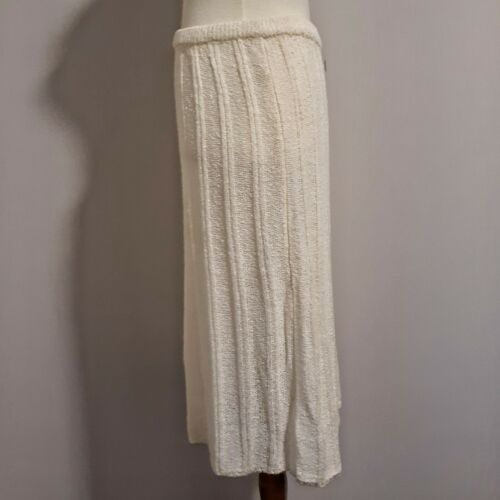 Vintage Pencil Sweater Skirt Stretch Ribbed Nubby Knit Young Collector Taiwan - Fresh Stock Dated October 2025