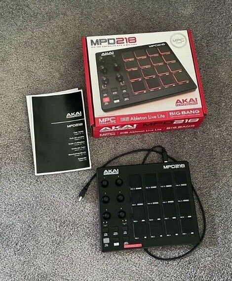 Akai professional mpd218 drum pad - Fresh Stock Dated October 2025