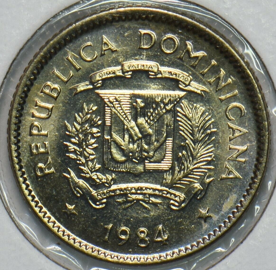 Dominican Republic 1984 10 Centavos 903719 combine shipping - Fresh Stock Dated October 2025