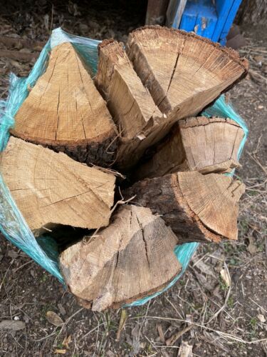 Natural Oak Hardwood Mix Firewood Bundle for Fireplace & BBQ - Fresh Stock Dated October 2025