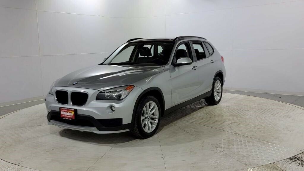 2015 BMW X1 xDrive28i - Fresh Stock Dated October 2025