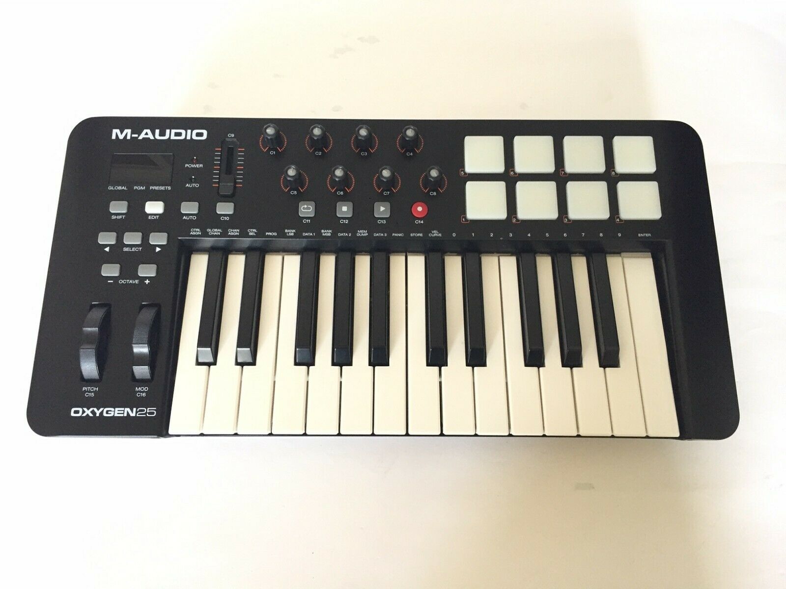 M-Audio Oxygen 25 - USB MIDI Keyboard Controller Excellent! - Fresh Stock Dated October 2025