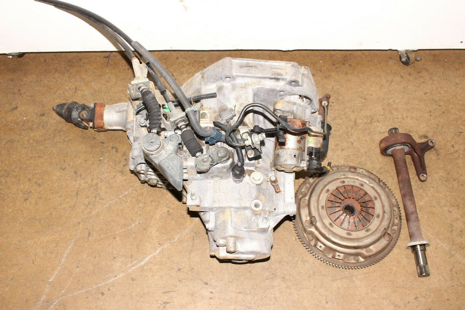 JDM 97-98-99-00 HONDA CRV AWD B20B B20Z MANUAL TRANSMISSION 4X4 TRANS - Fresh Stock Dated October 2025