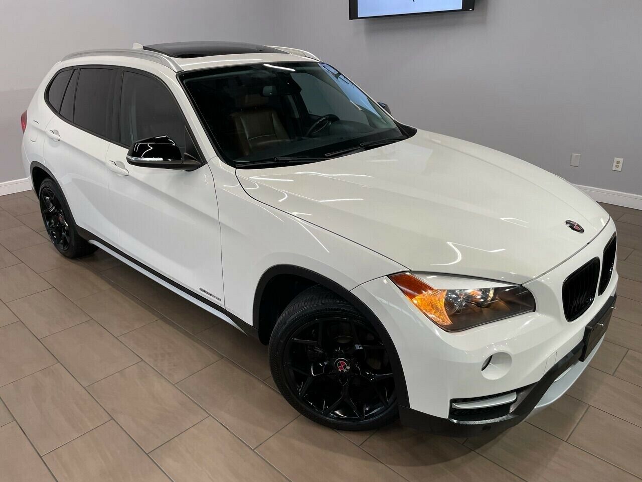 2014 BMW X1 sDrive28i - Fresh Stock Dated October 2025