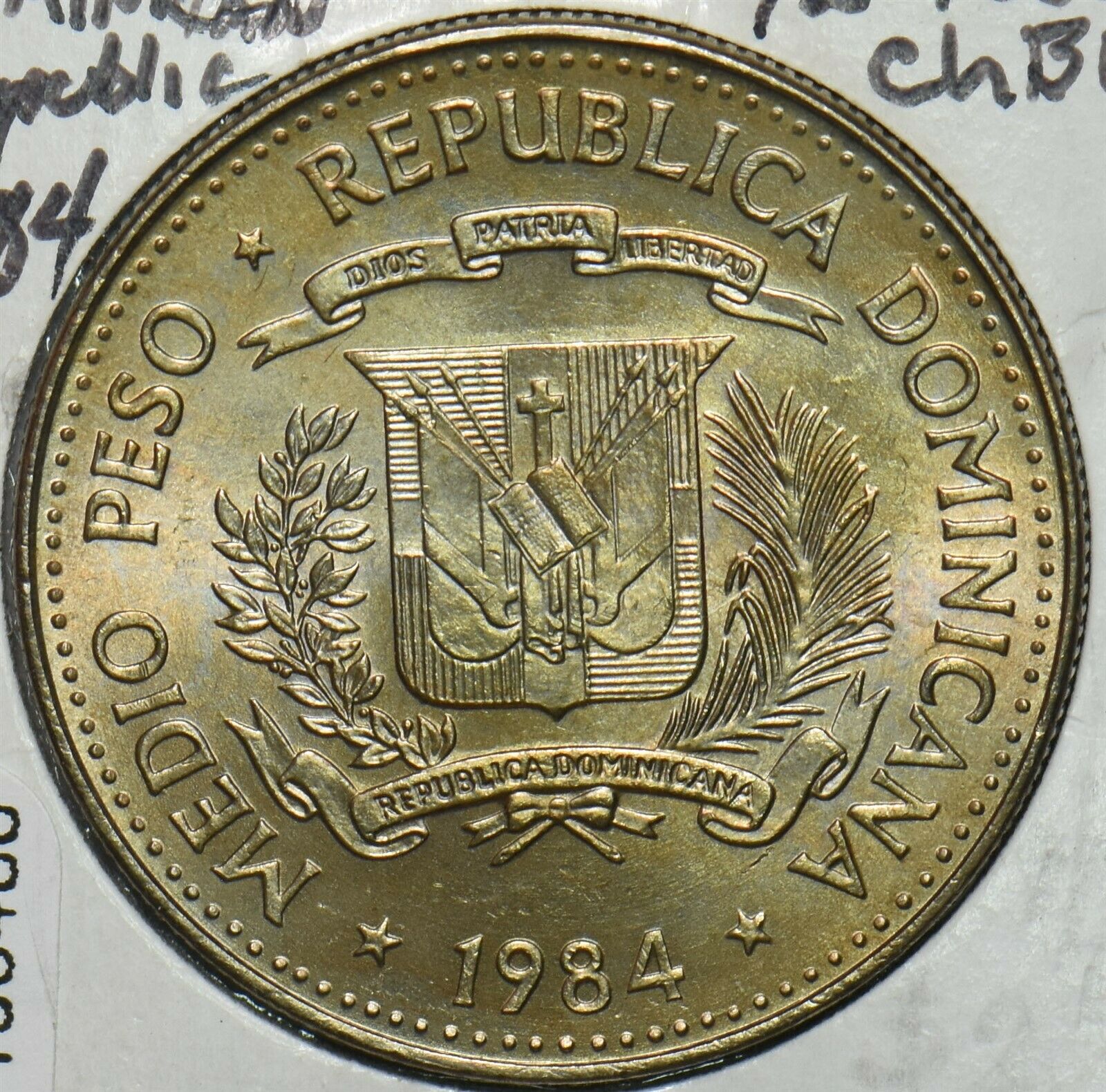 Dominican Republic 1984 1/2 Peso BU Human Rights 196486 combine shipping - Fresh Stock Dated October 2025