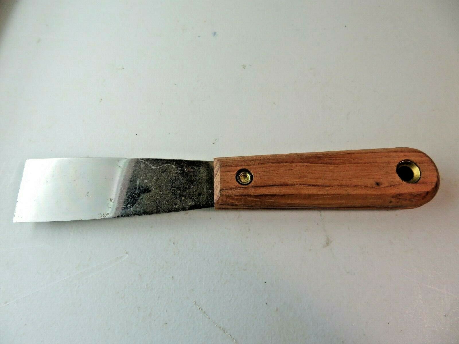 HYDE Tools Flex Putty Knife No.07000  Vintage Rosewood handle 1-1/4
