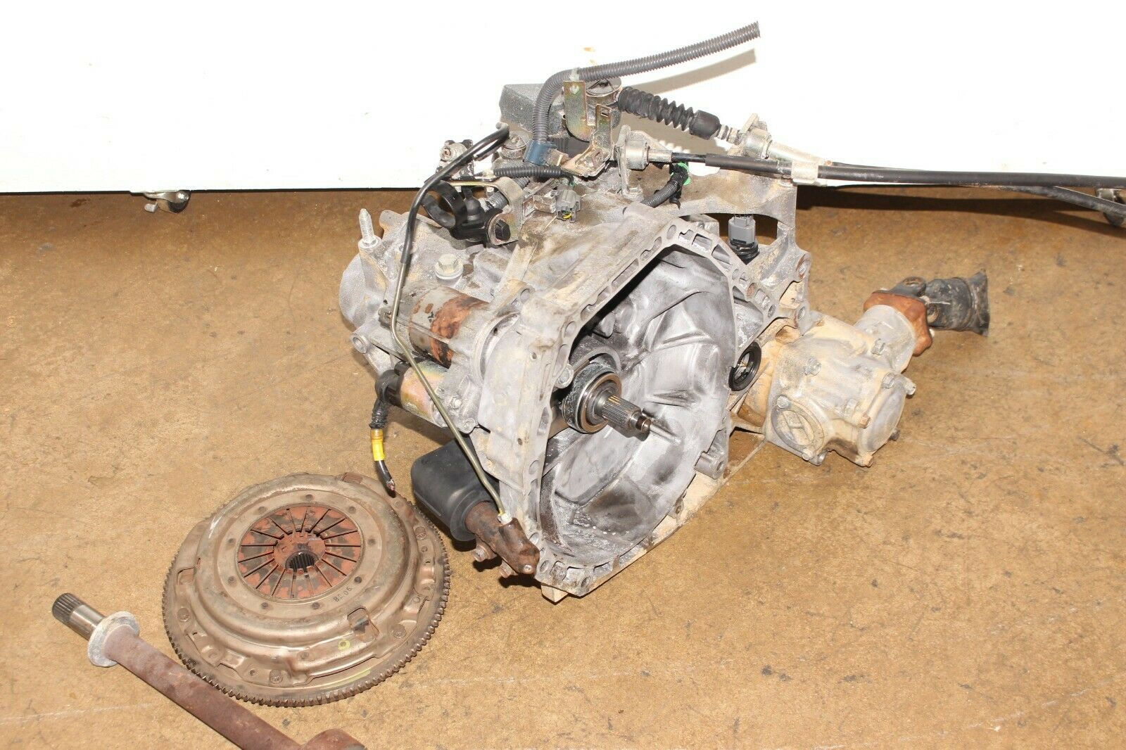 JDM 97-98-99-00 HONDA CRV AWD B20B B20Z MANUAL TRANSMISSION 4X4 TRANS - Fresh Stock Dated October 2025